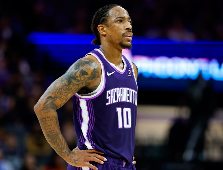 41分+11助攻！就在今天，一项由哈登保持的NBA纪录被德罗赞打破了