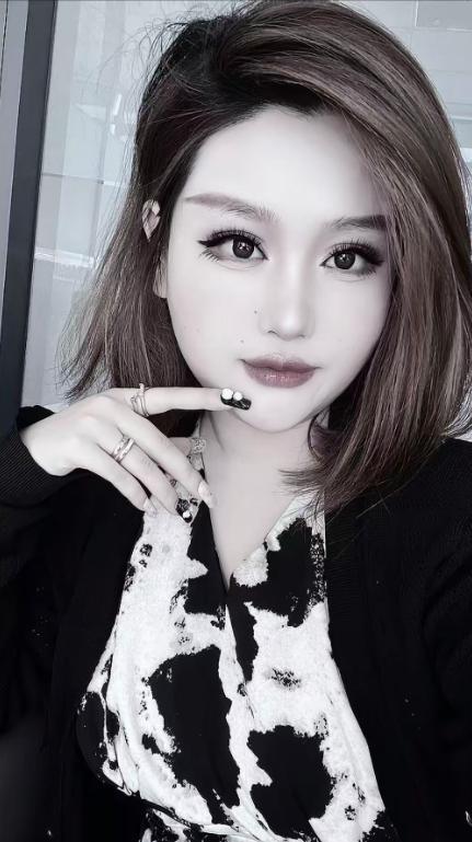 MK体育官方入口-山东29岁美女王冰冰去世，确诊前月经不调，未婚未育办1个人婚礼