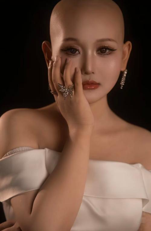 MK体育官方入口-山东29岁美女王冰冰去世，确诊前月经不调，未婚未育办1个人婚礼